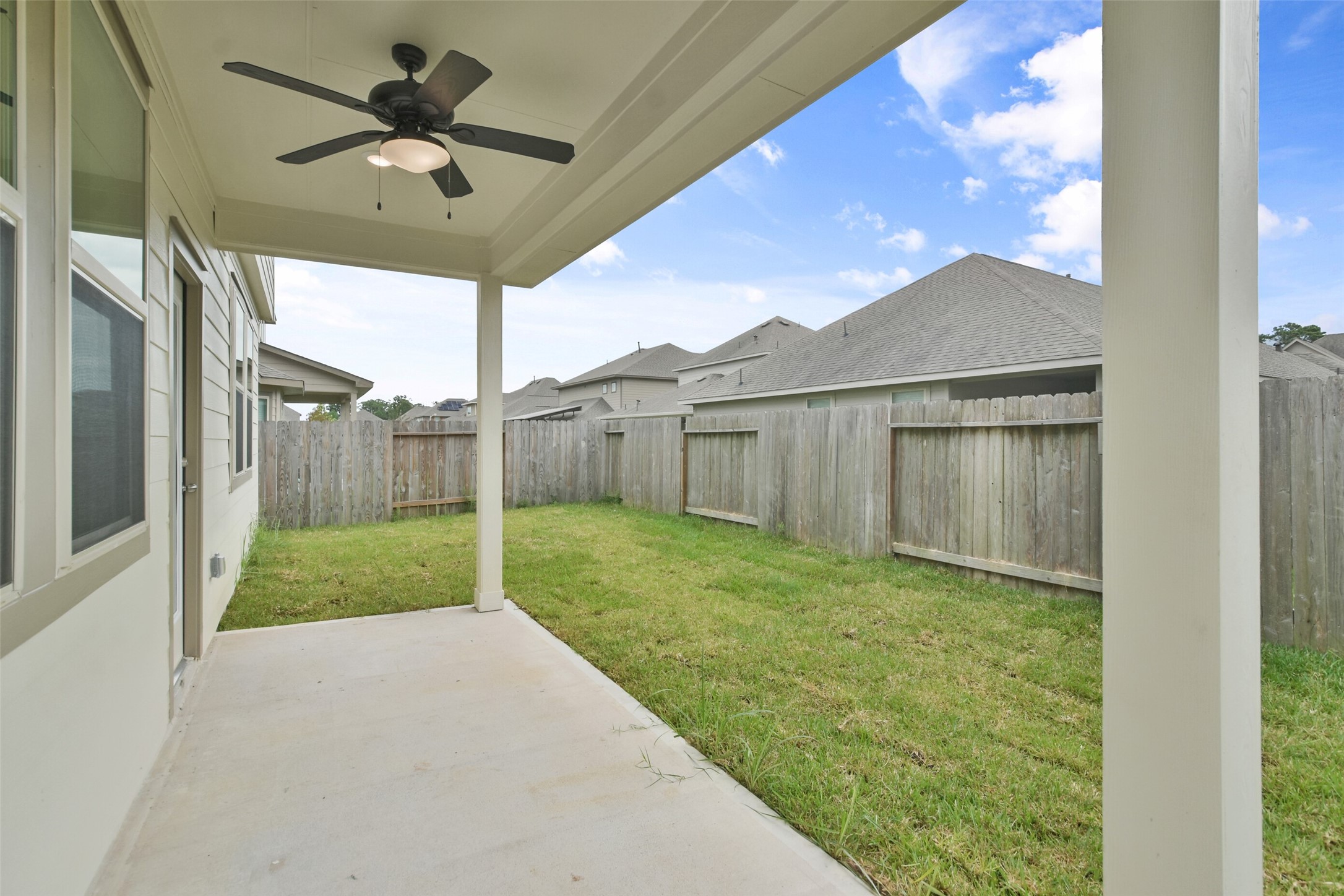 21445 Kings Guild Lane Property Photo 38