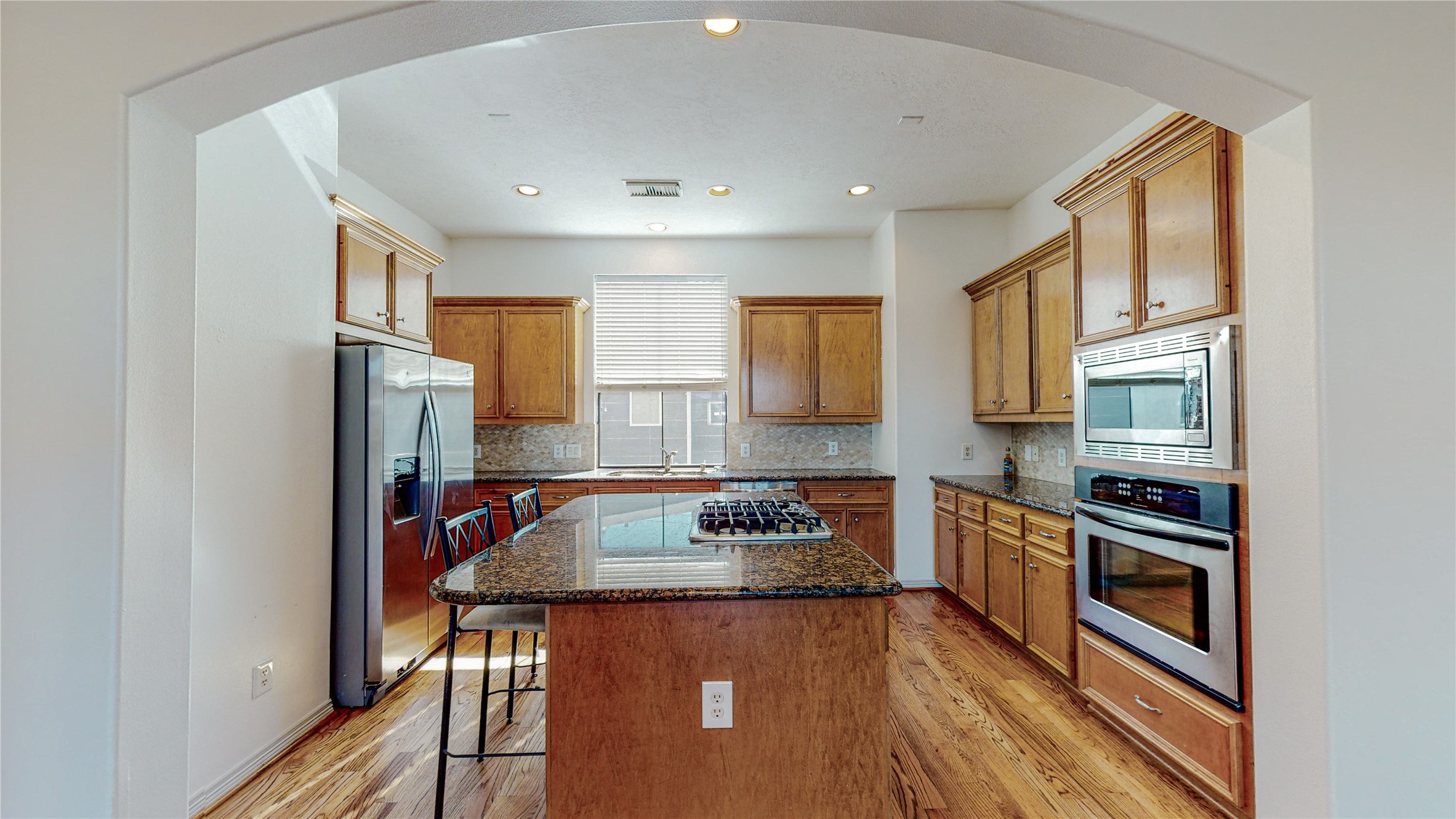 3419 Home Street Property Photo 9