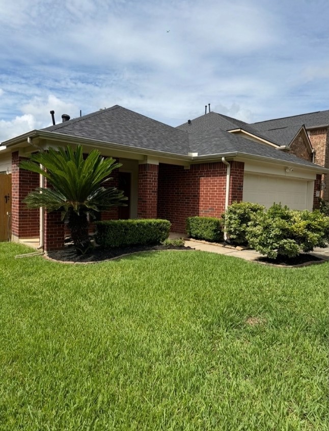 21723 Saragosa Pond Lane Property Photo 6