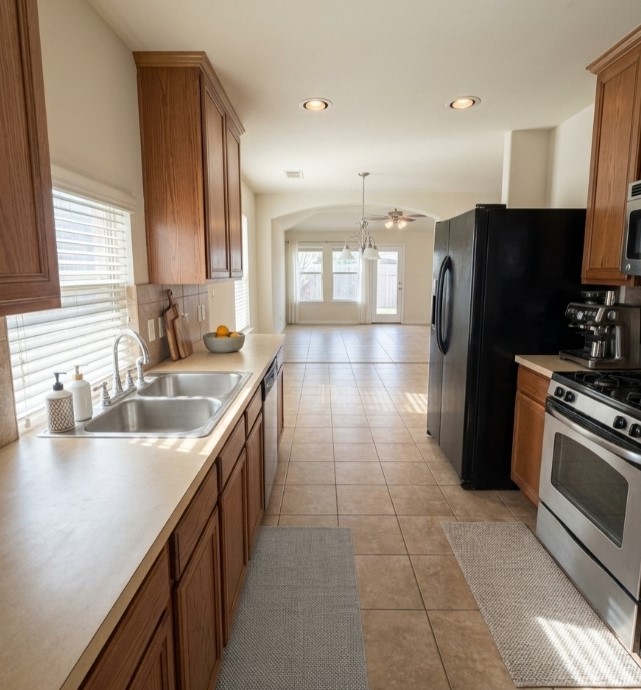 21723 Saragosa Pond Lane Property Photo 12