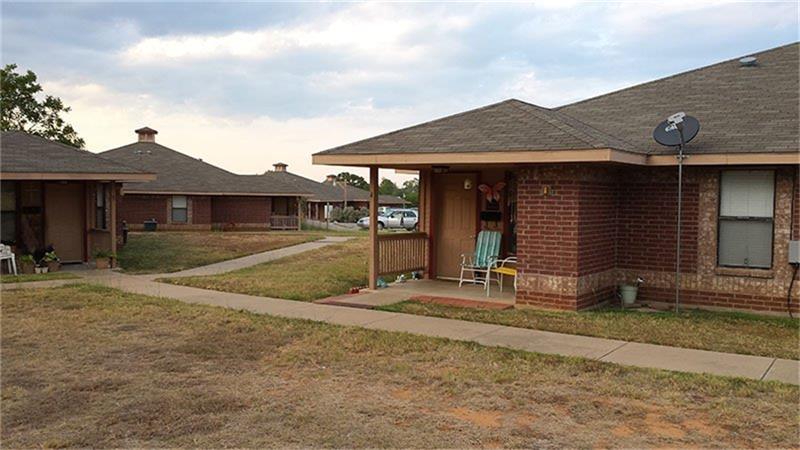 1206 Saint Michael Court Property Photo 5