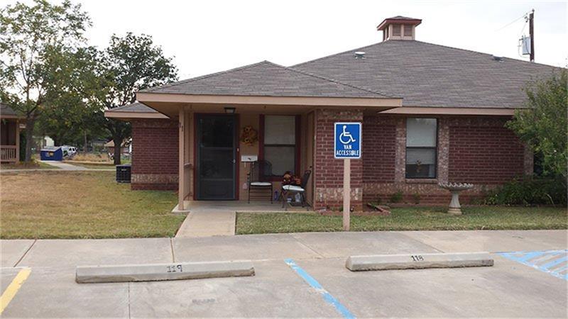 1206 Saint Michael Court Property Photo 6