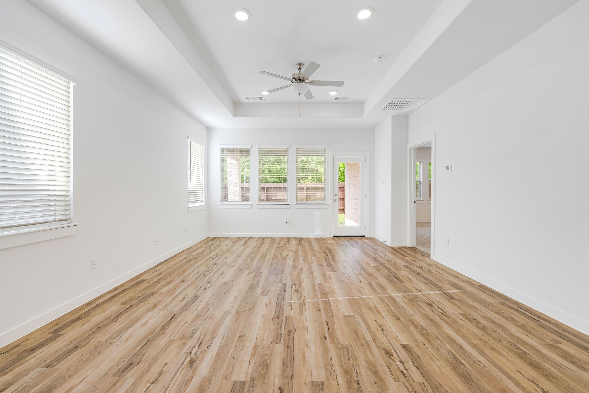 21647 Alberta Forest Circle Property Photo 9