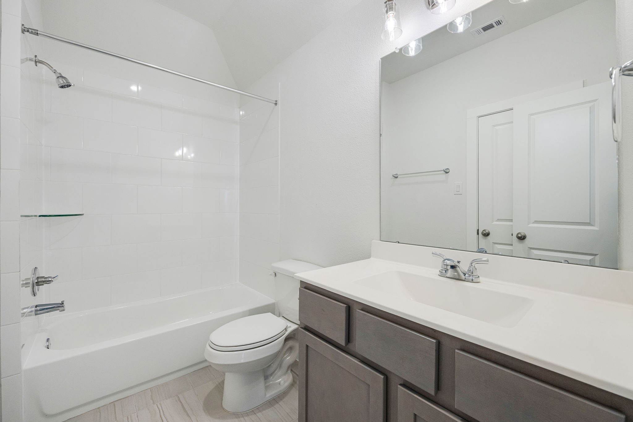 21647 Alberta Forest Circle Property Photo 24