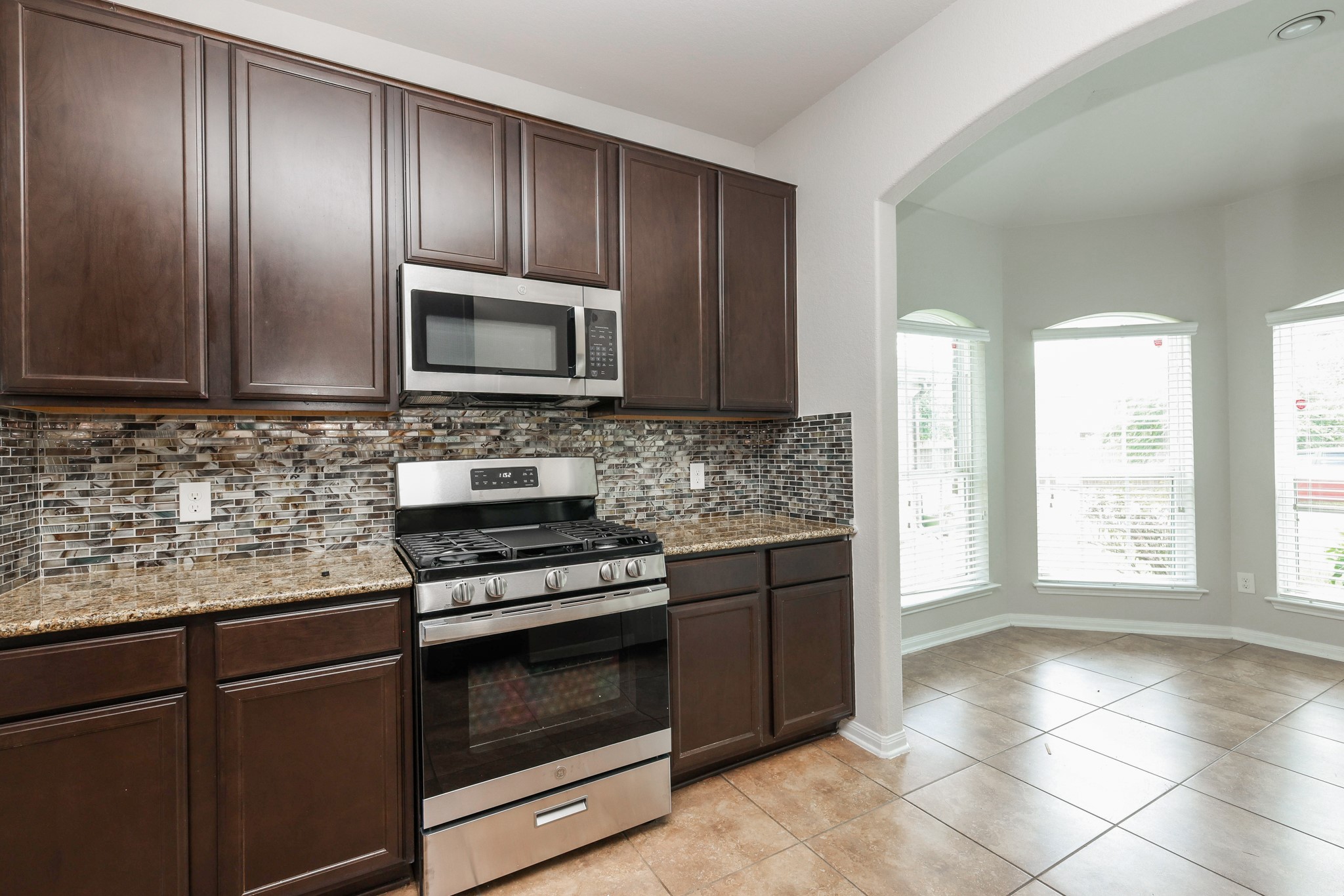 3305 Horizon Side Way Property Photo 9