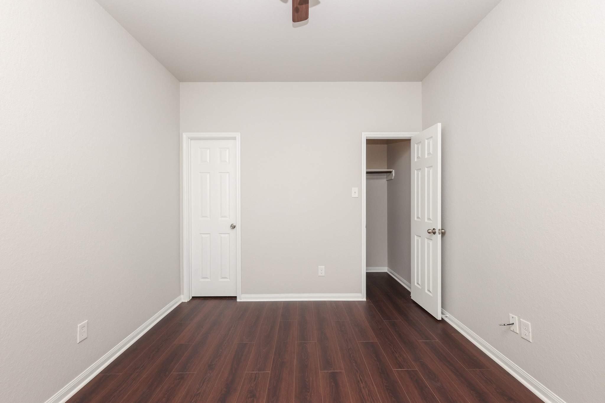 3305 Horizon Side Way Property Photo 16
