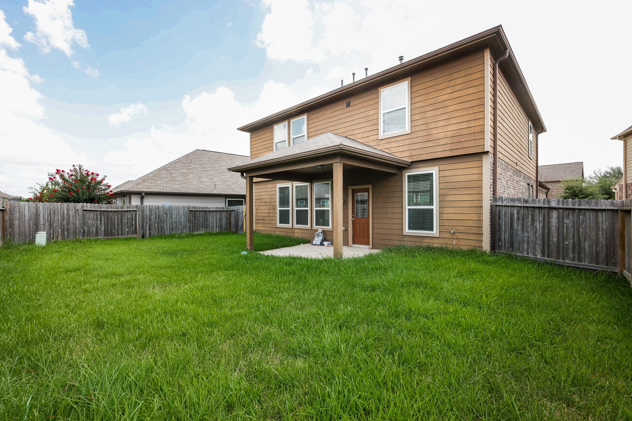 3305 Horizon Side Way Property Photo 20