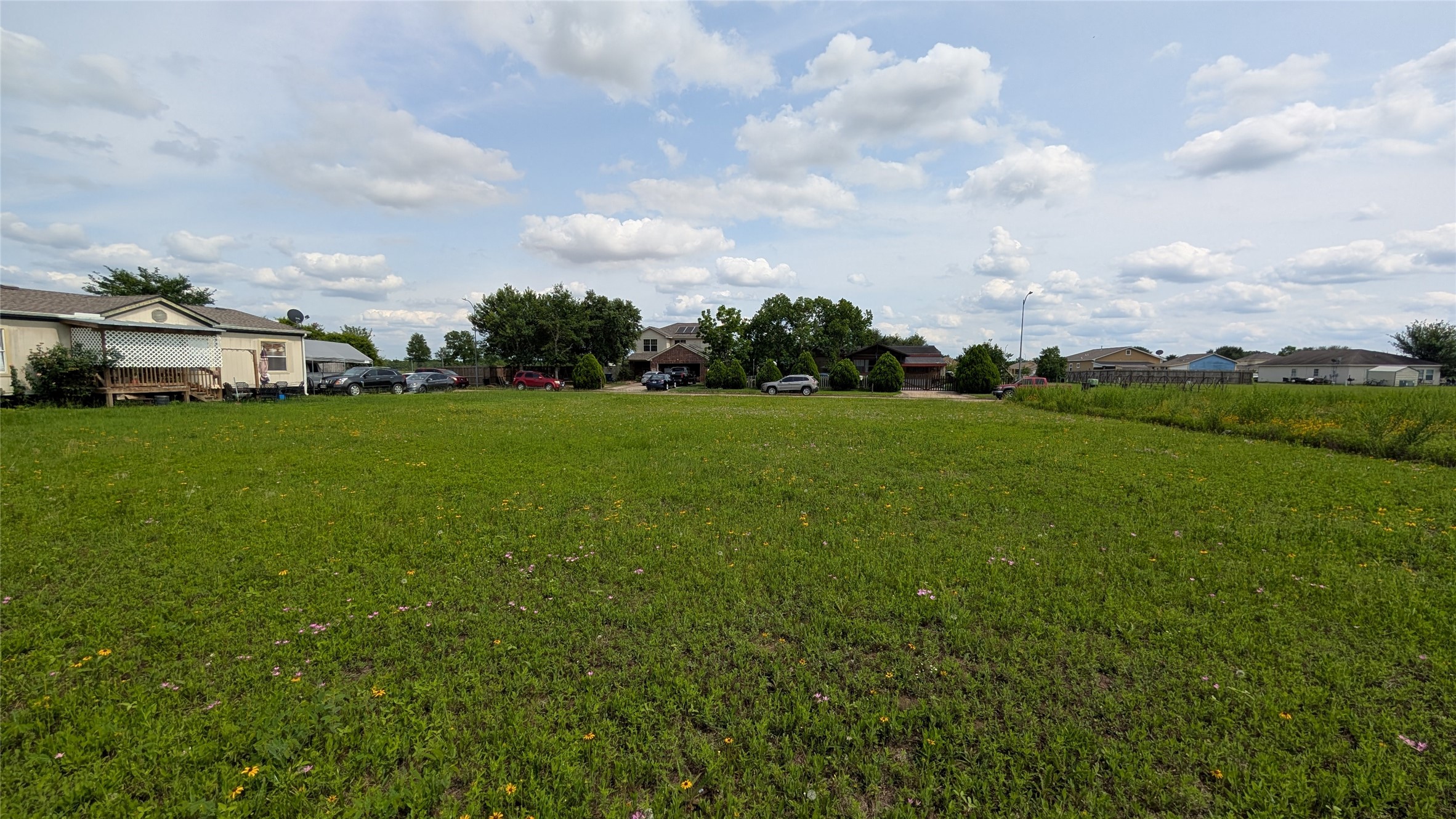 3438 Brook Valley Drive Property Photo 3