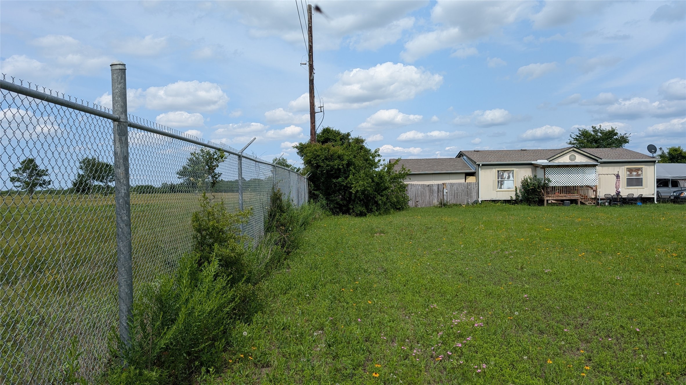 3438 Brook Valley Drive Property Photo 4