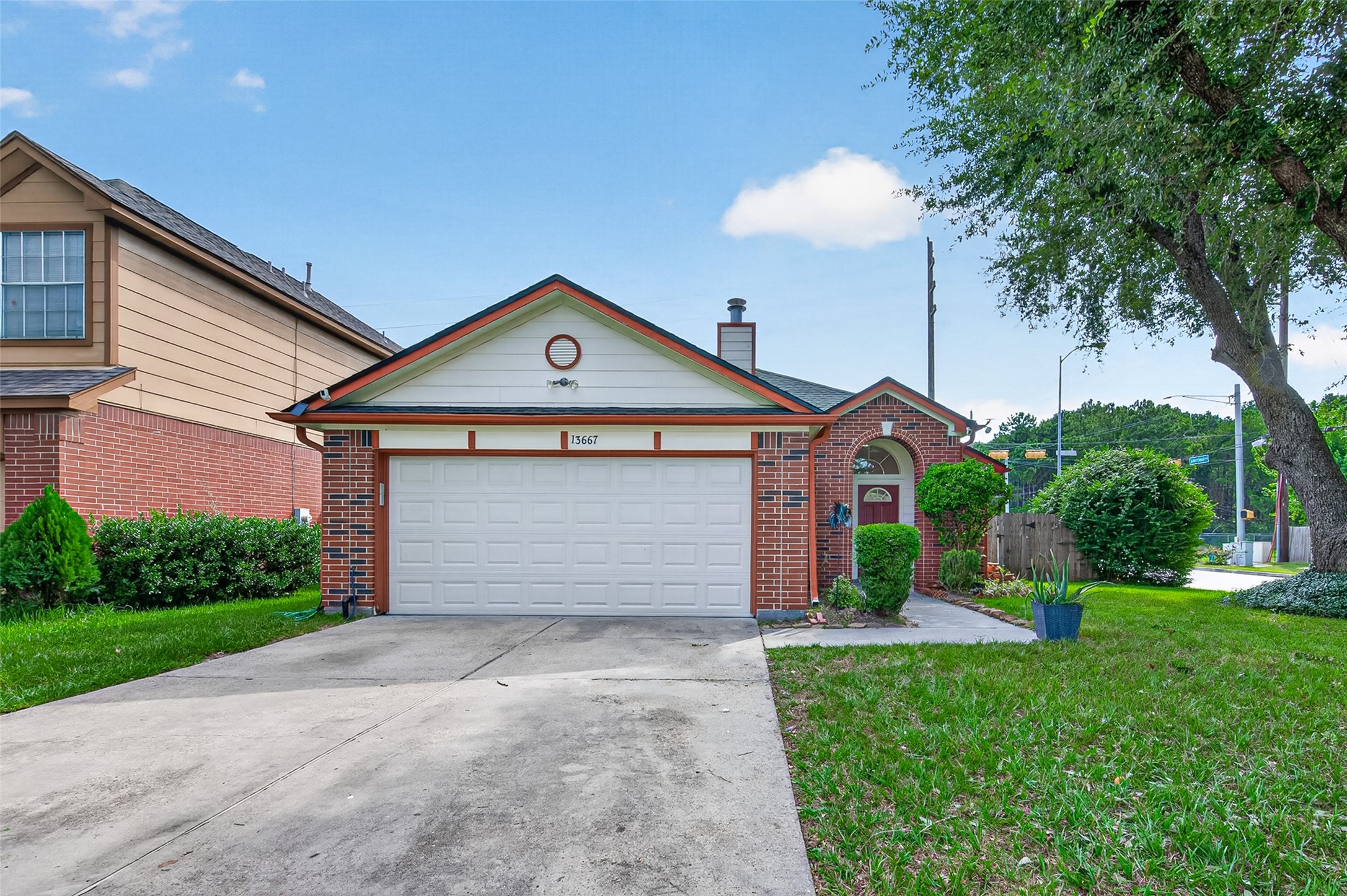 13667 Paxton Drive Property Photo 1