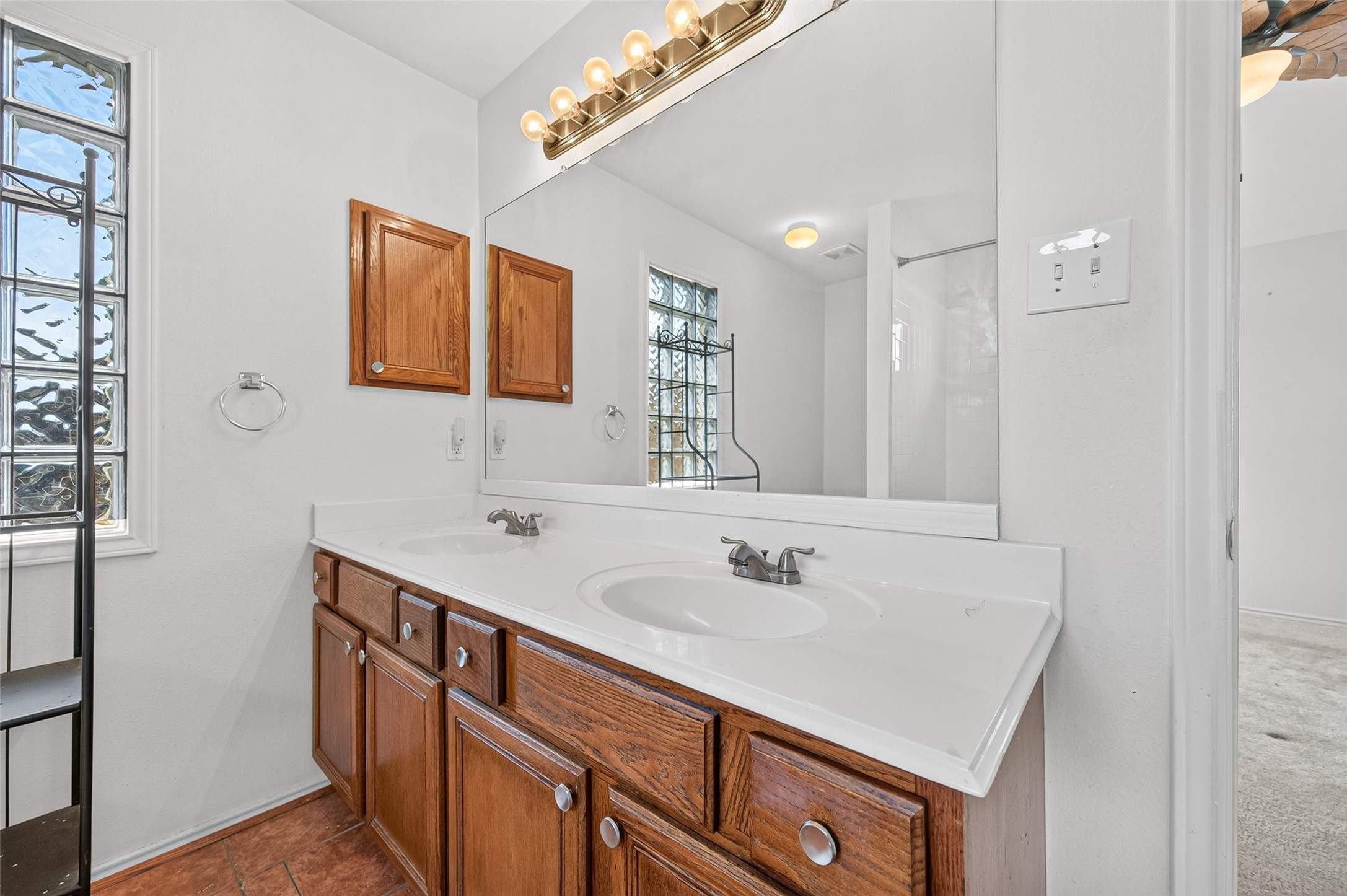 13667 Paxton Drive Property Photo 19