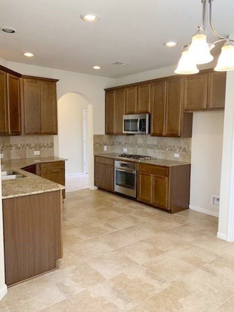 26931 Stonebury Heights Lane Property Photo 2