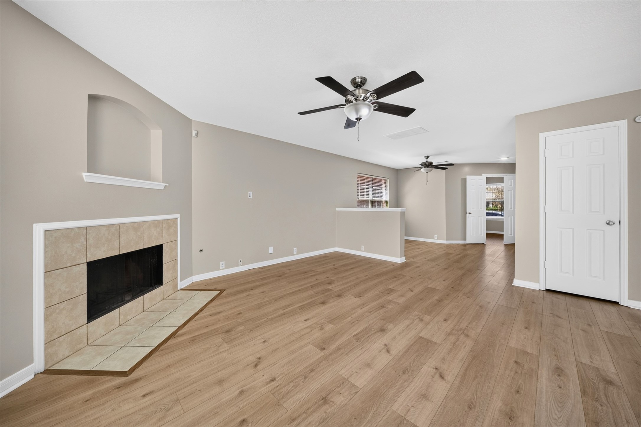 20210 Cypresswood Glen Property Photo 8