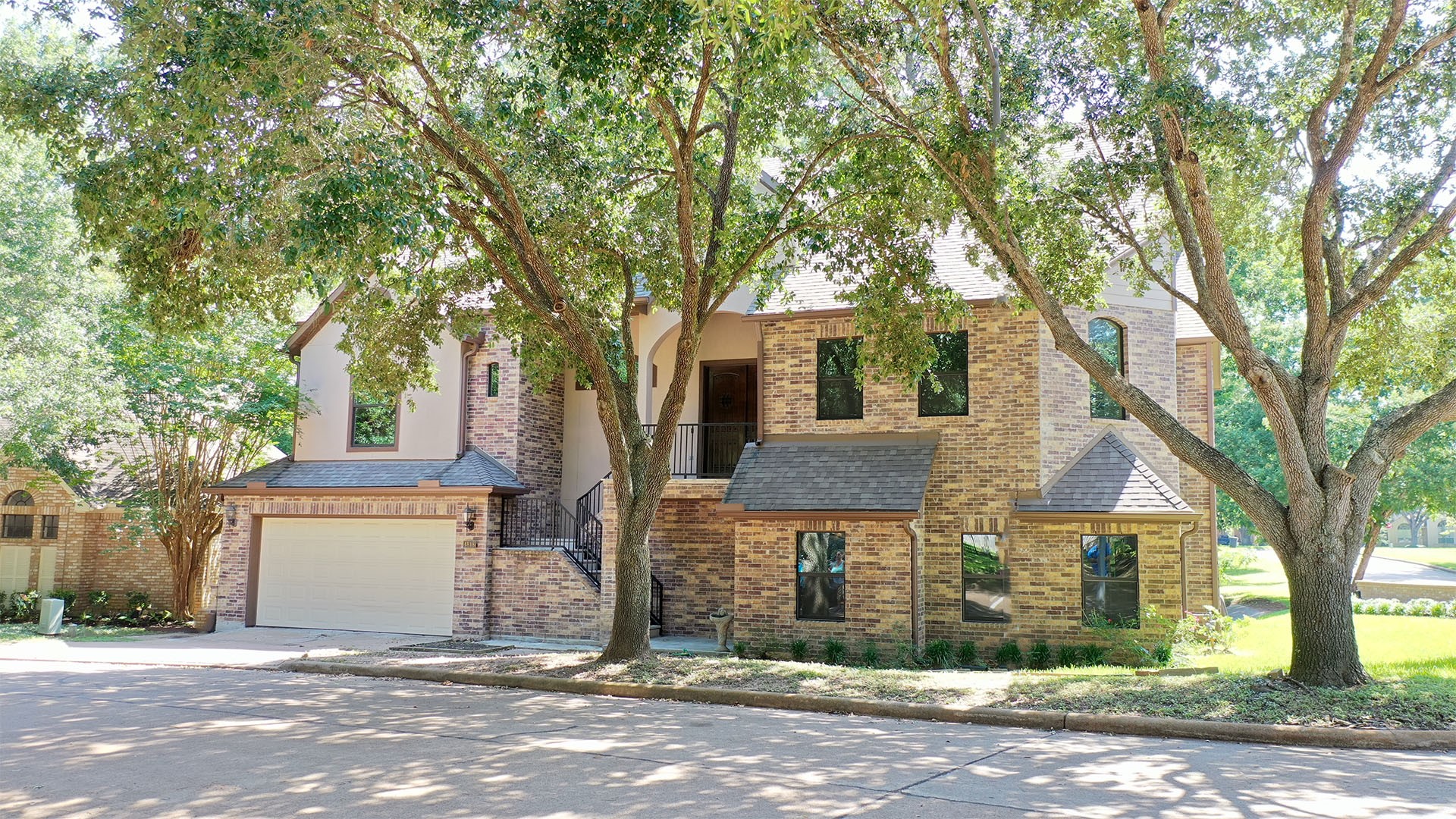 4818 Lake Village Drive Property Photo