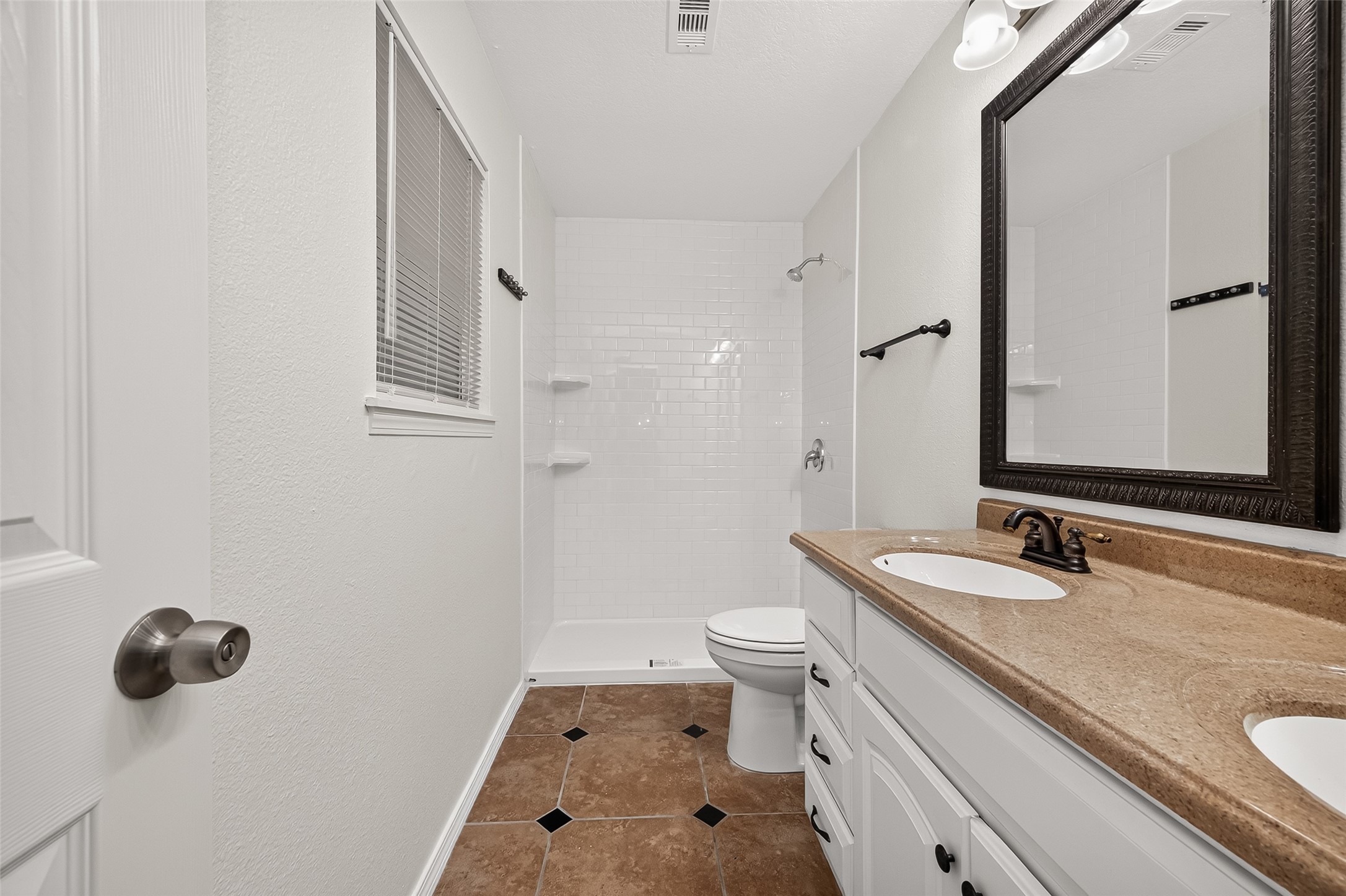 9322 Magnolia Ridge Drive Property Photo 13