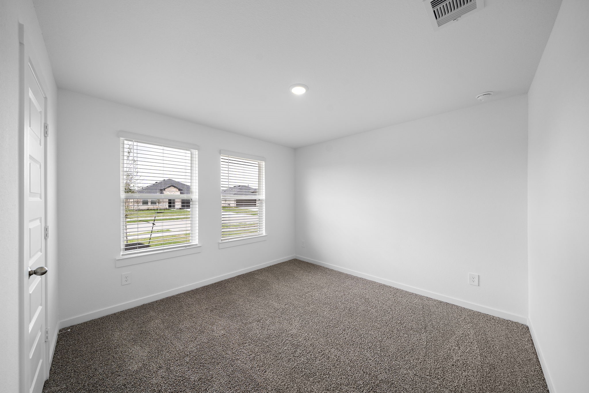 3819 Pierce Place Lane Property Photo 10