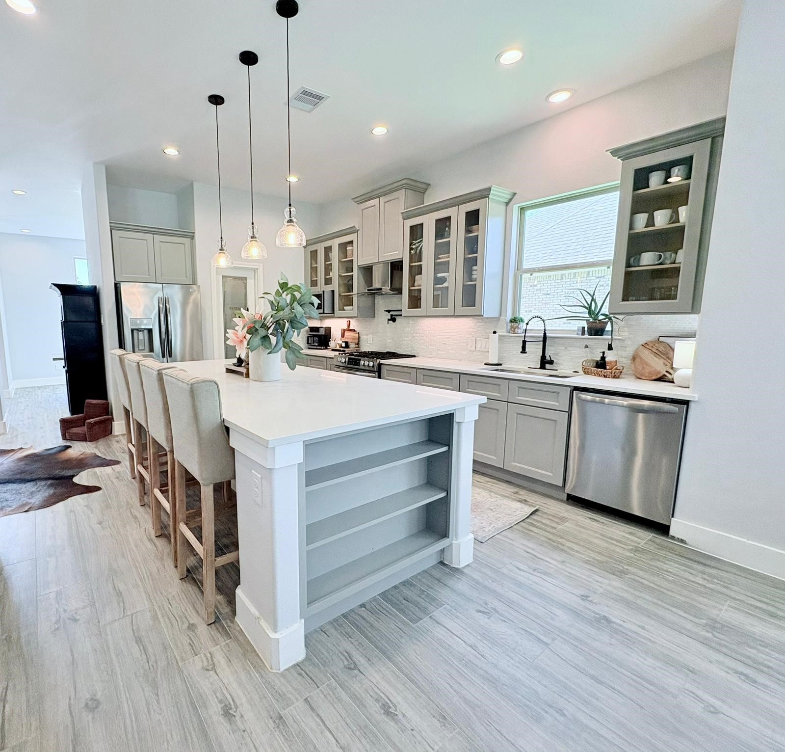 55 Ruskin Drive W Property Photo 11