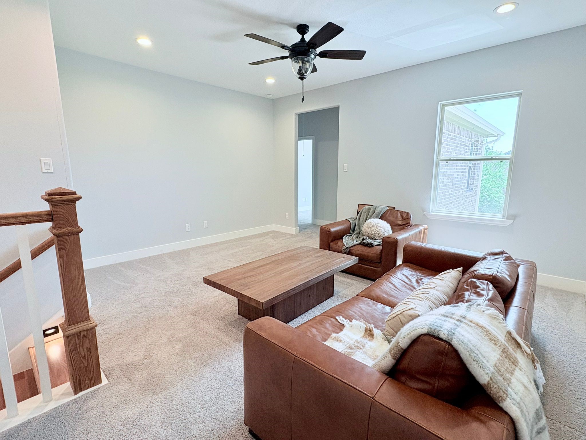 55 Ruskin Drive W Property Photo 19