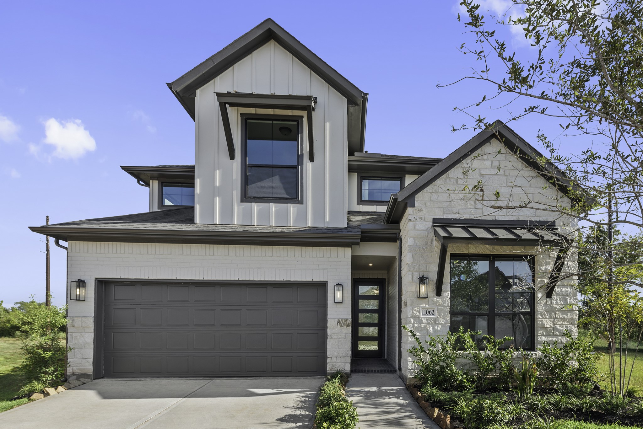 11062 Valley Fort Drive Property Photo 1