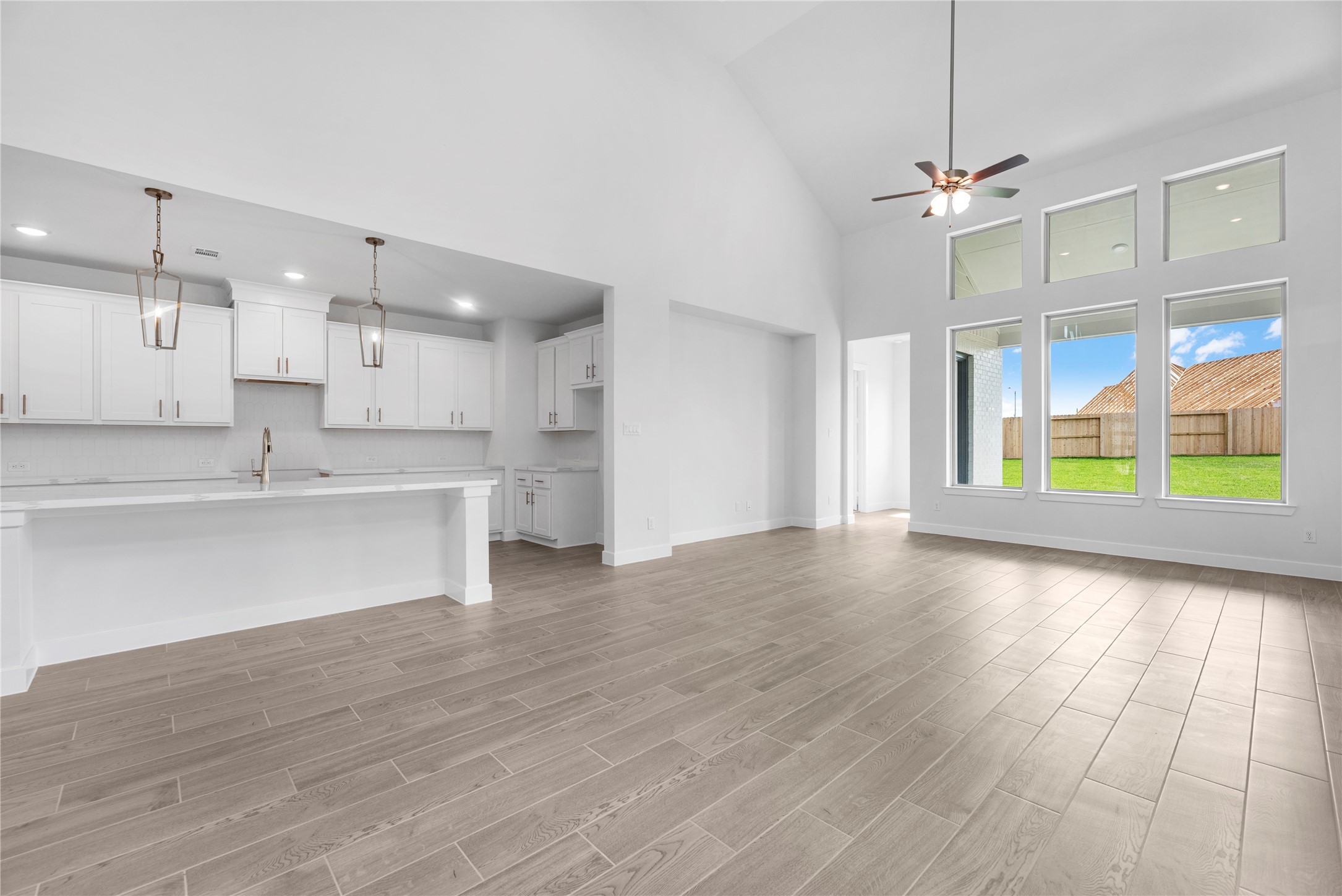 11062 Valley Fort Drive Property Photo 8