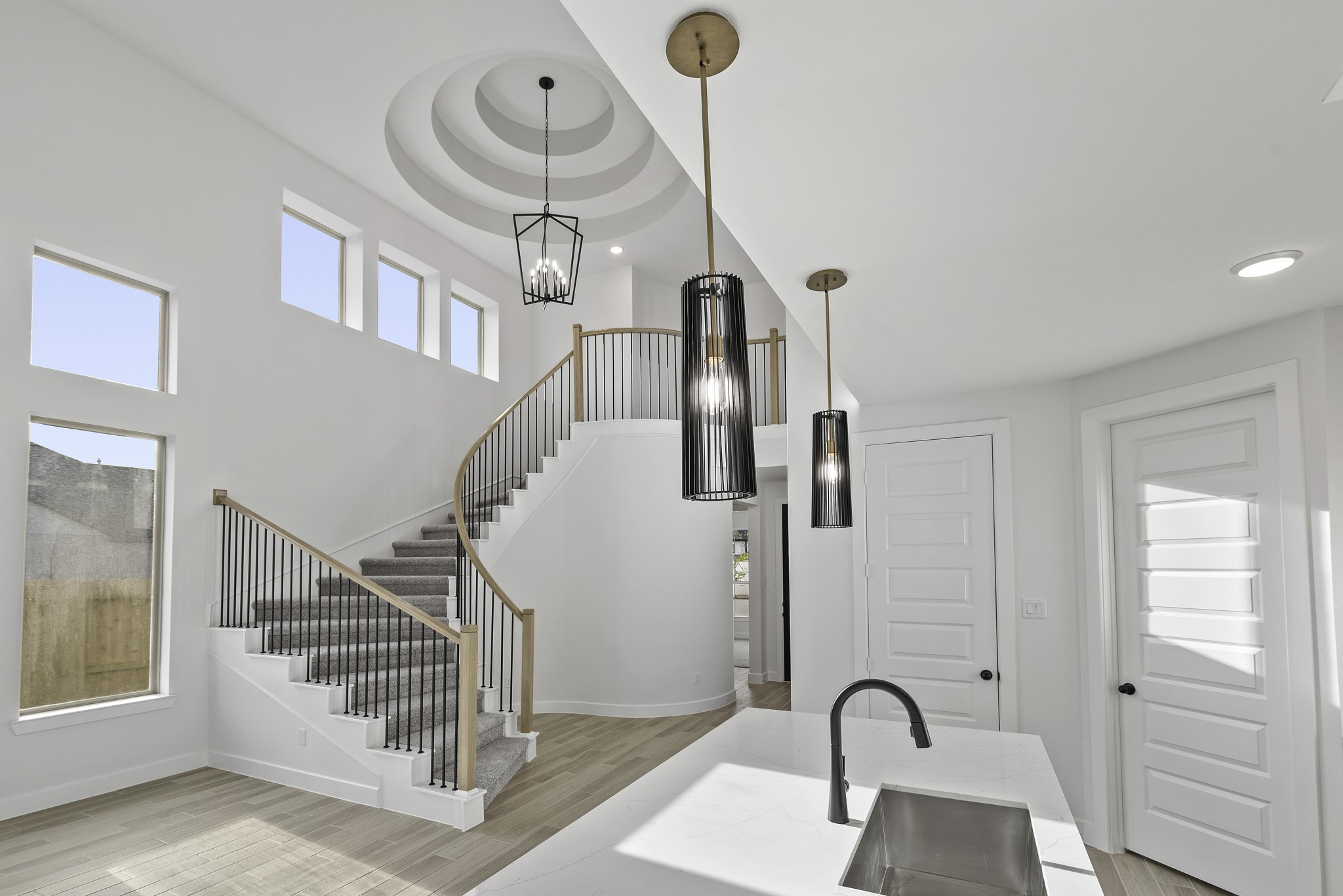 11062 Valley Fort Drive Property Photo 12