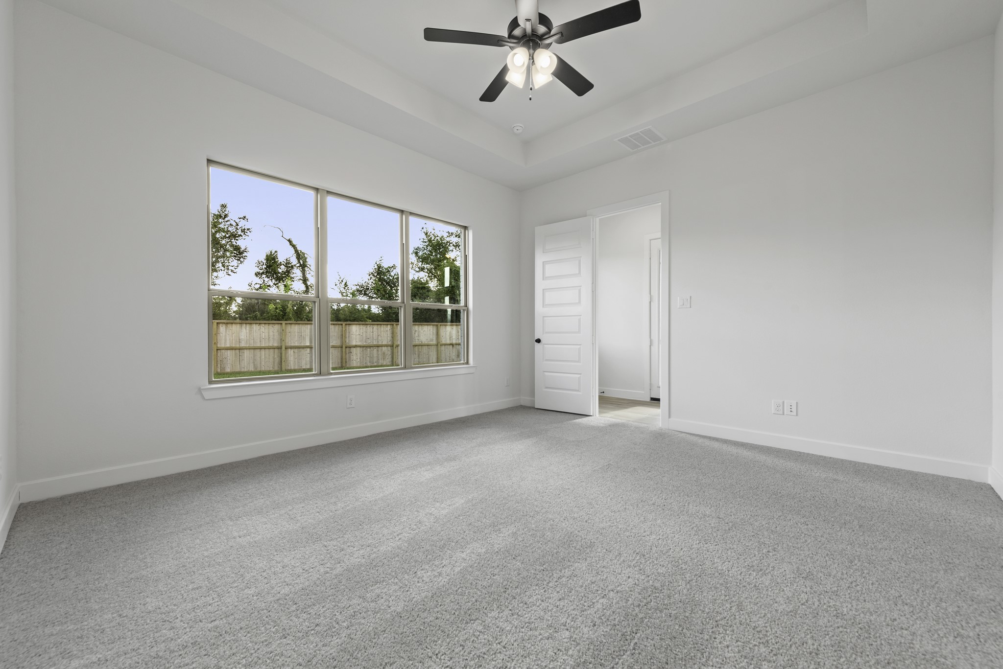 11062 Valley Fort Drive Property Photo 13