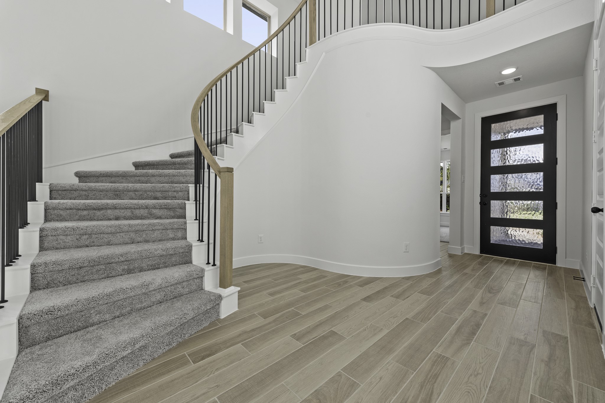 11062 Valley Fort Drive Property Photo 21
