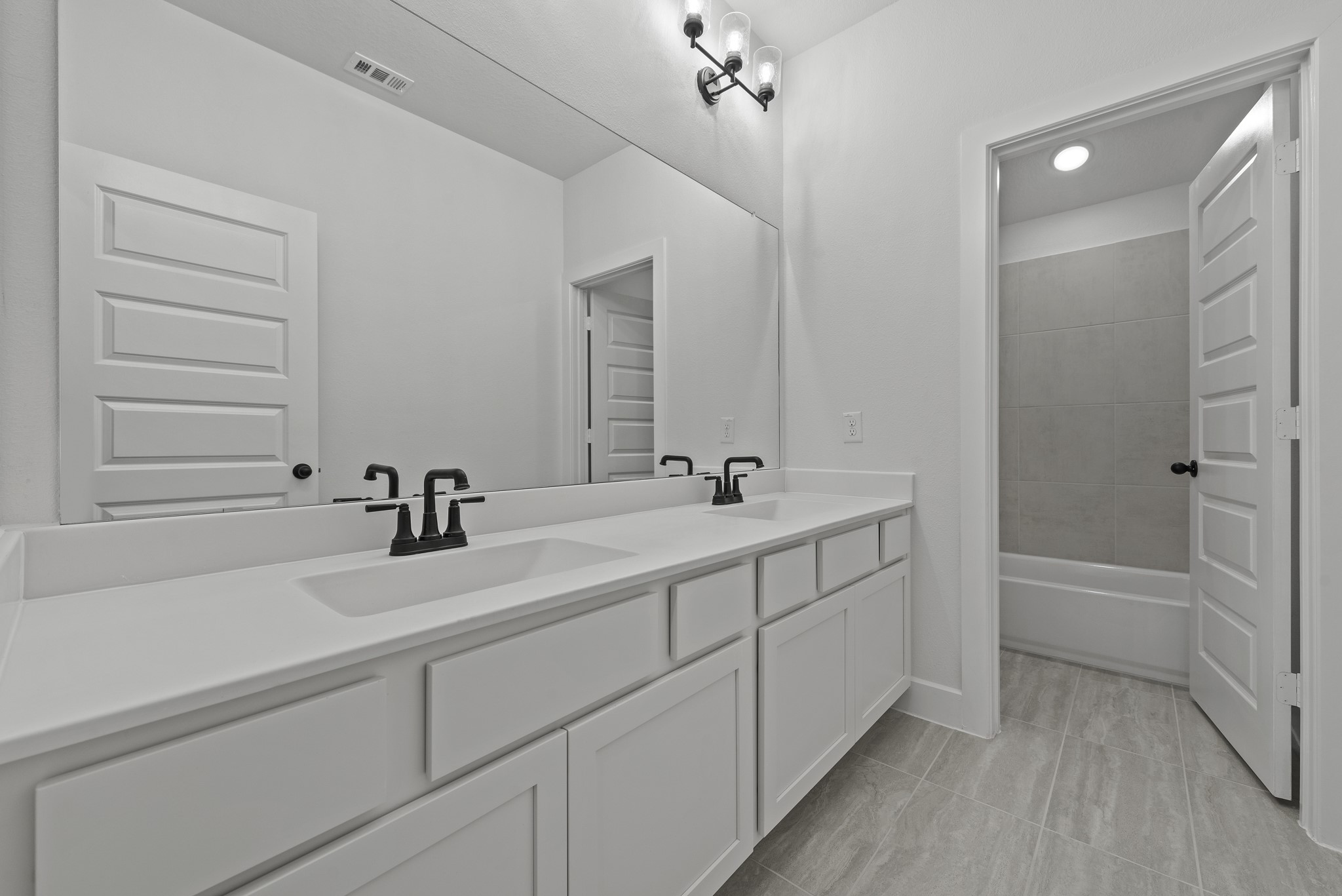11062 Valley Fort Drive Property Photo 25