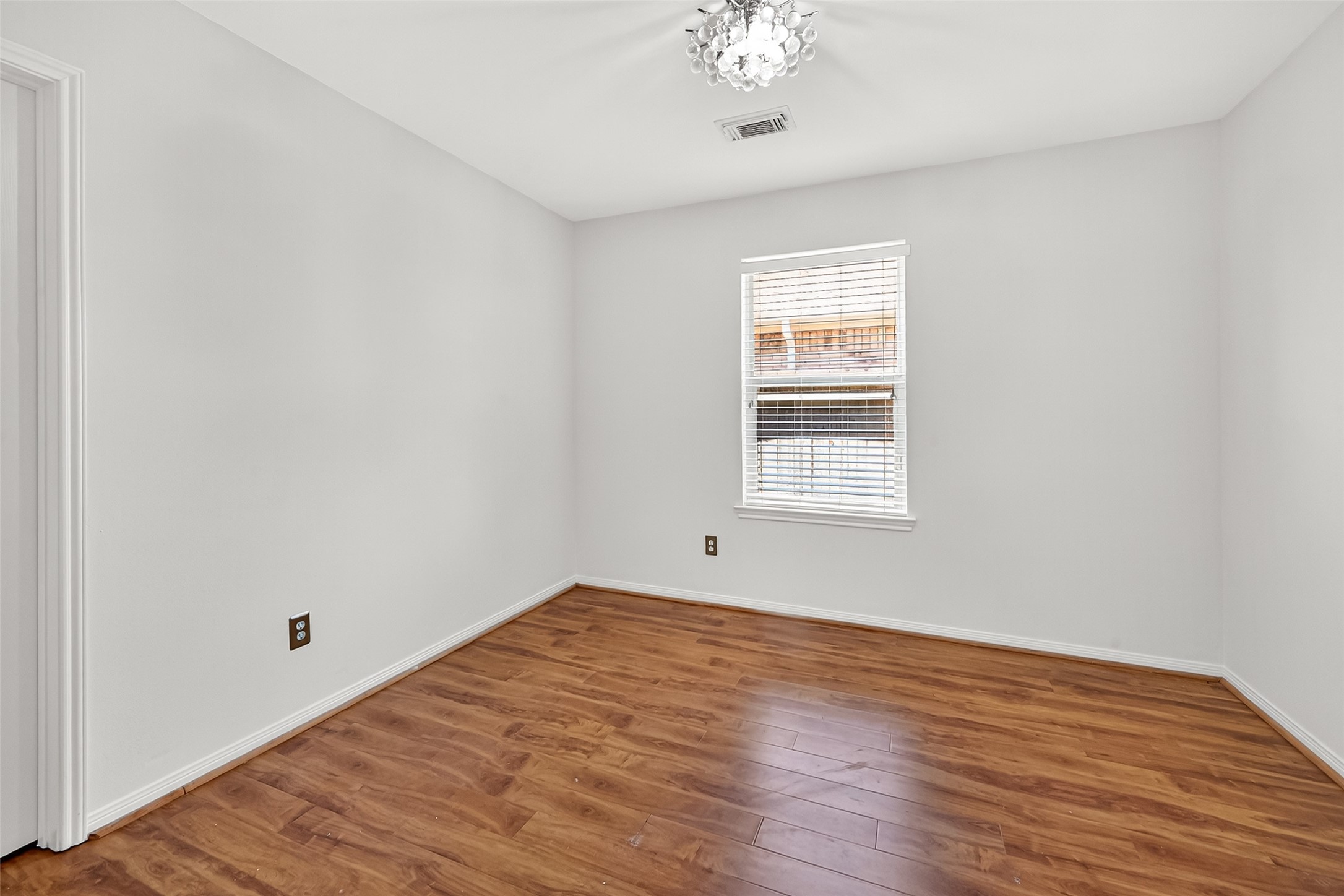 1415 Rogers Lake Lane Property Photo 10