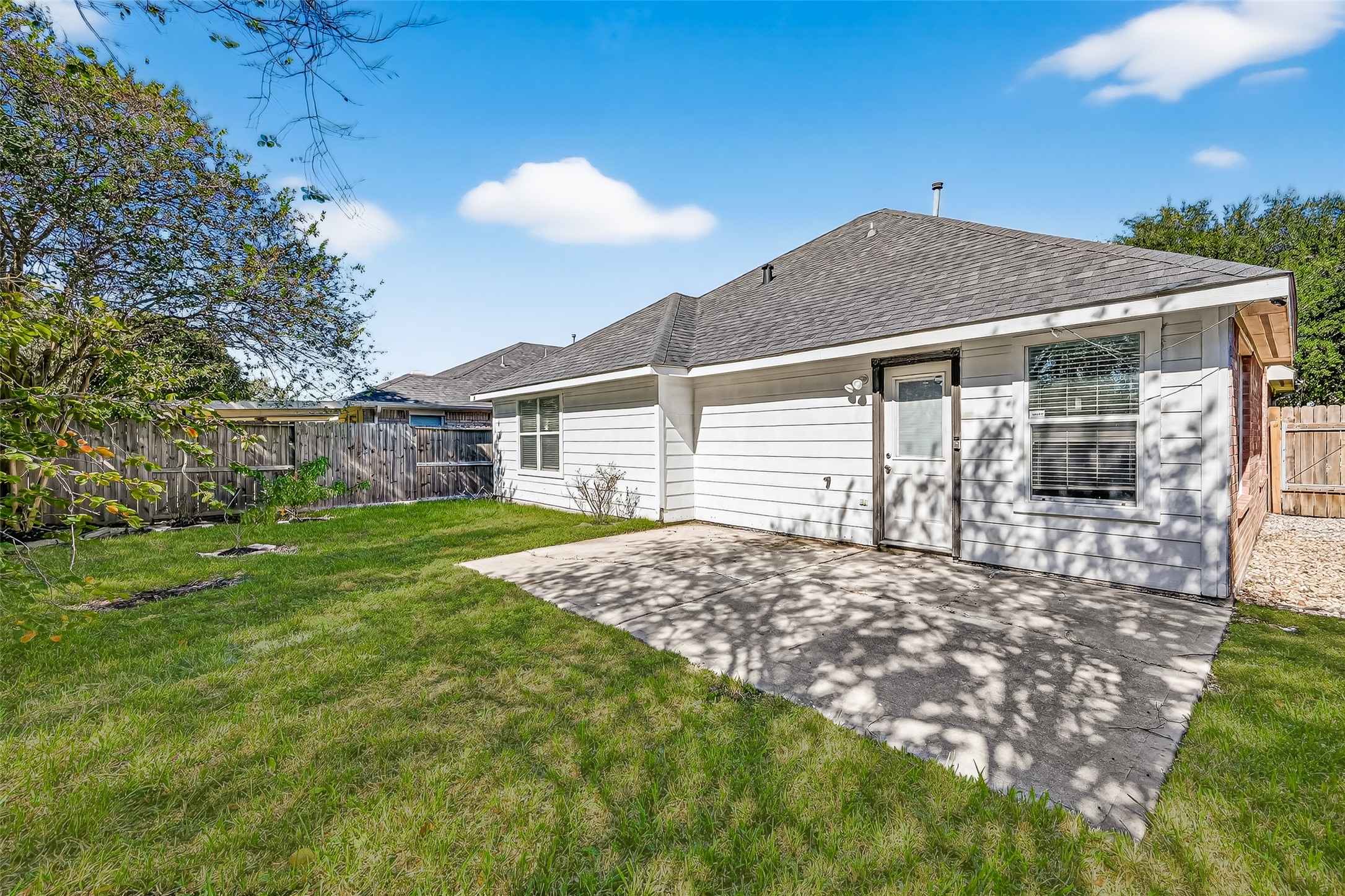 1415 Rogers Lake Lane Property Photo 17