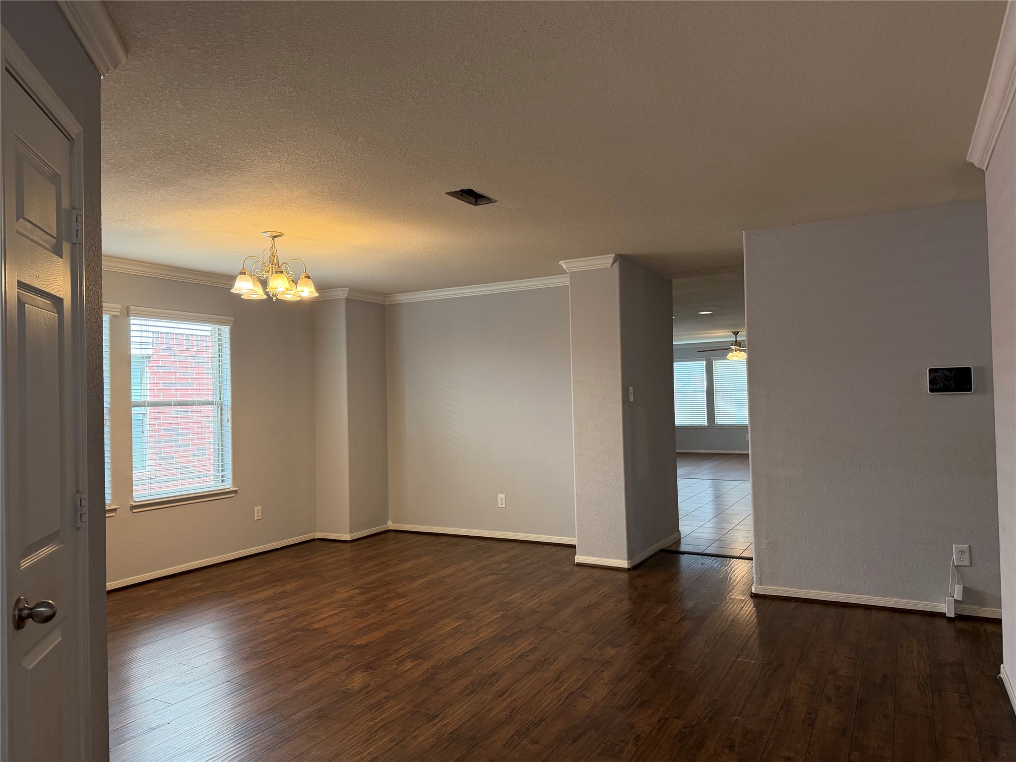8023 Clover Leaf Drive Property Photo 7