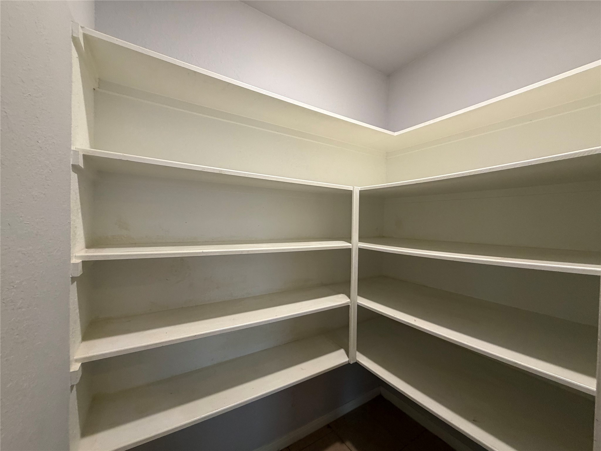 8023 Clover Leaf Drive Property Photo 15