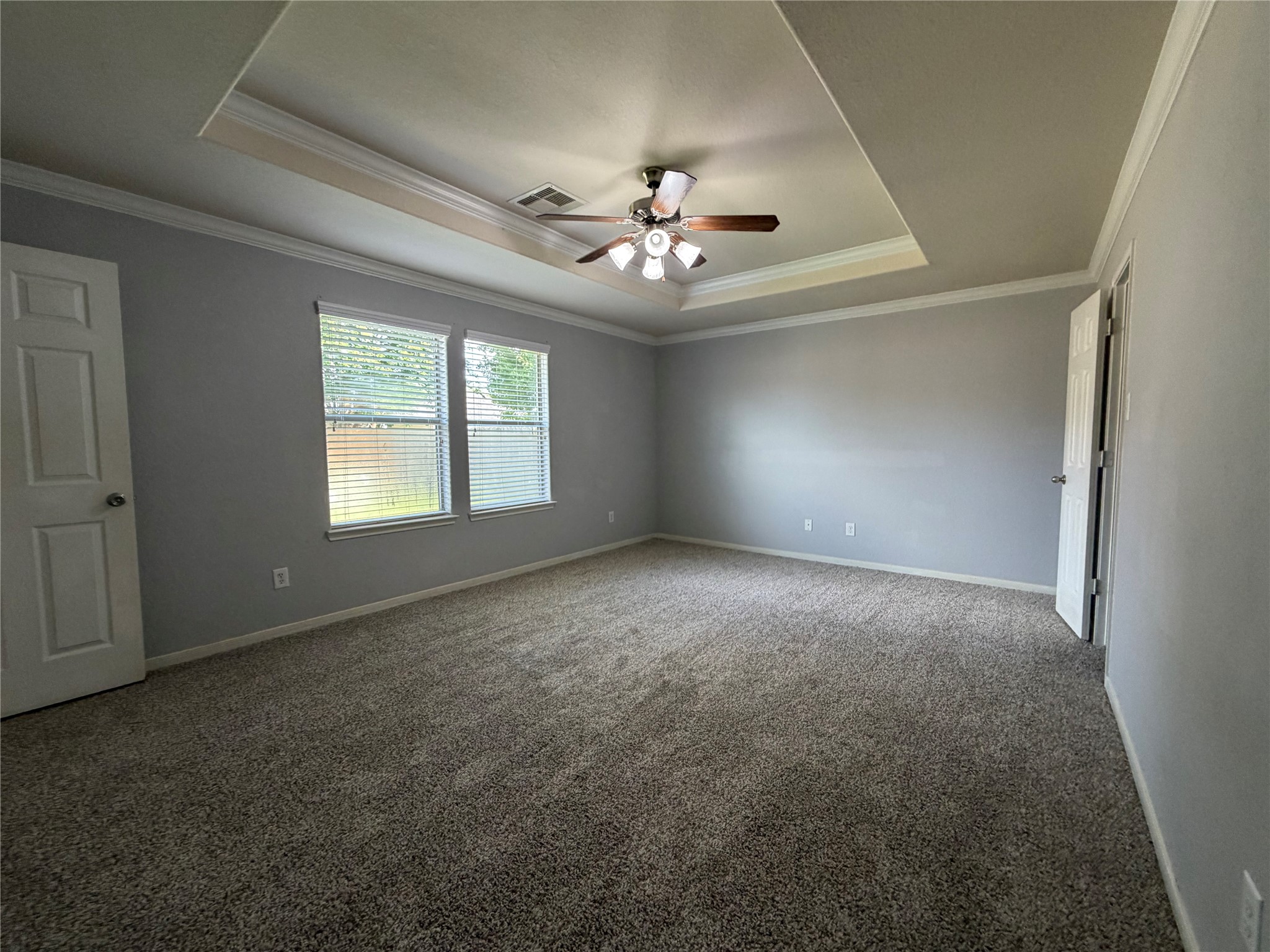 8023 Clover Leaf Drive Property Photo 16