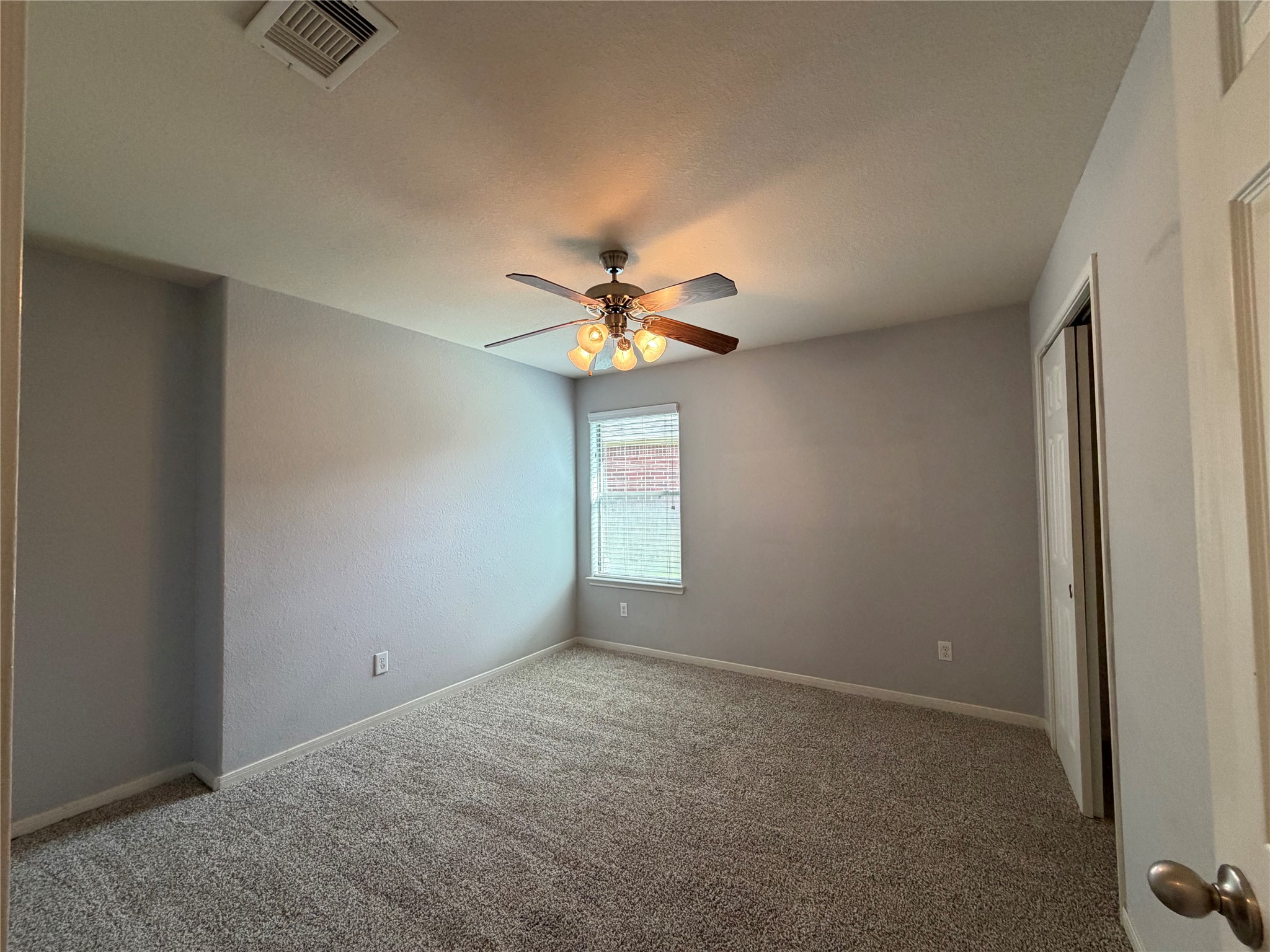 8023 Clover Leaf Drive Property Photo 25