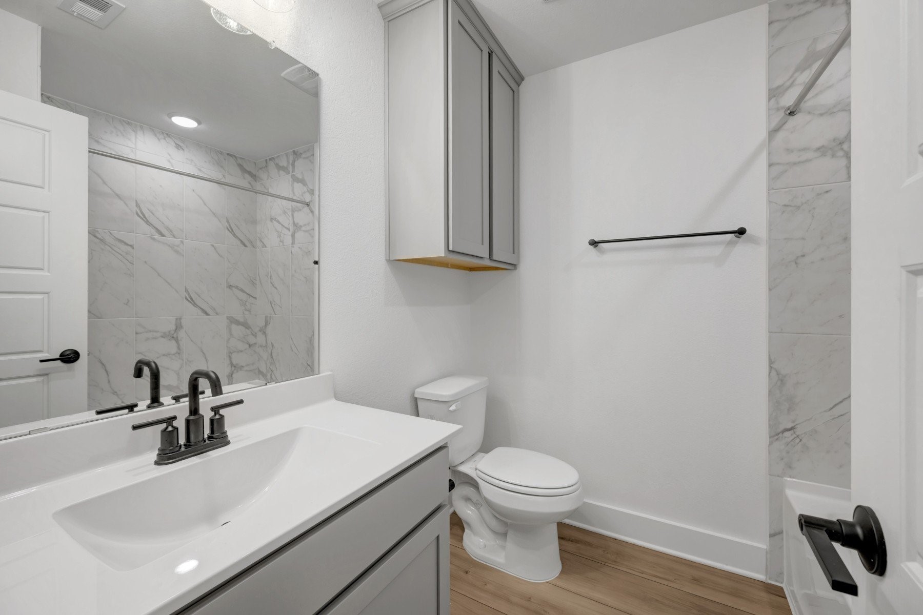 13925 Baikal Manor Drive Property Photo 19