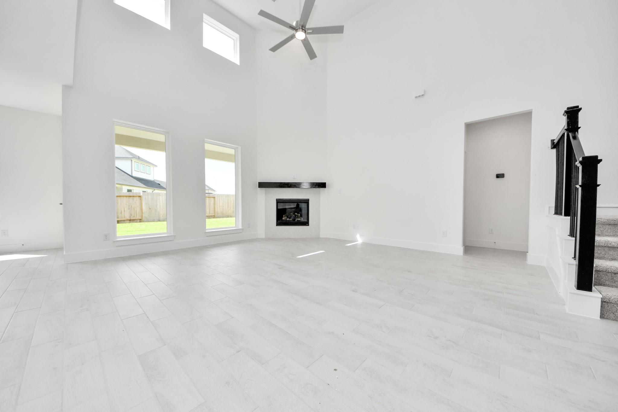 3221 Skerne Spring Drive Property Photo 8