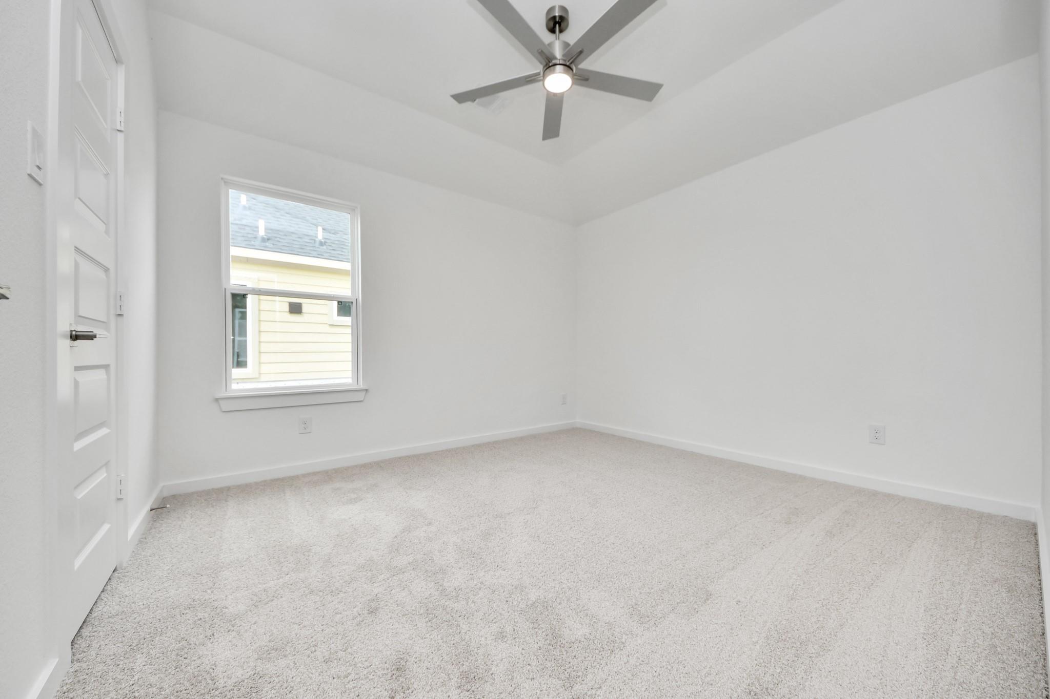 3221 Skerne Spring Drive Property Photo 32