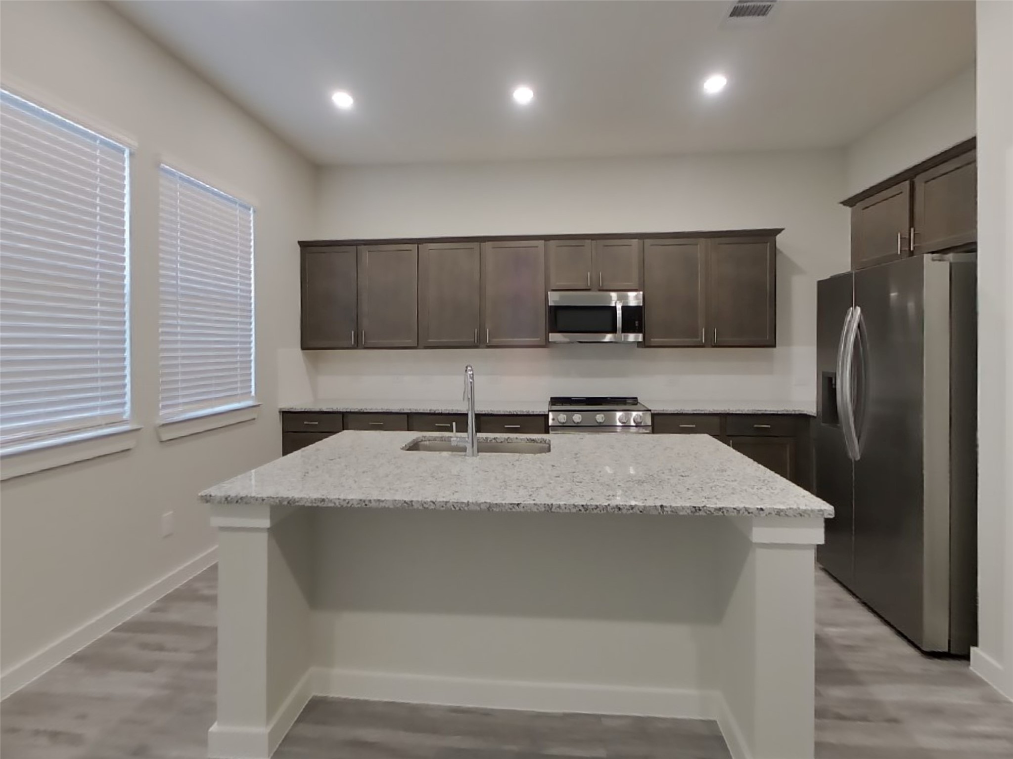 22718 Terrazzo Drive Property Photo 4