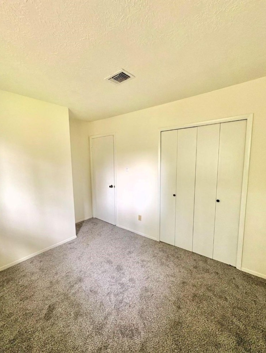 24022 Spring Briar Lane Property Photo 12