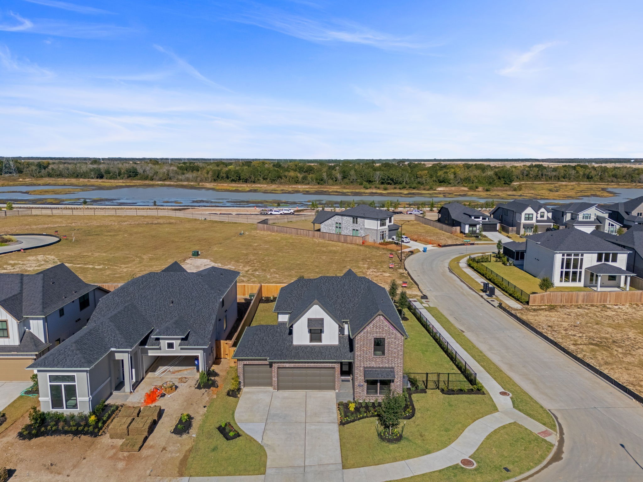 21602 Tumble Mustard Ln Way Property Photo 3