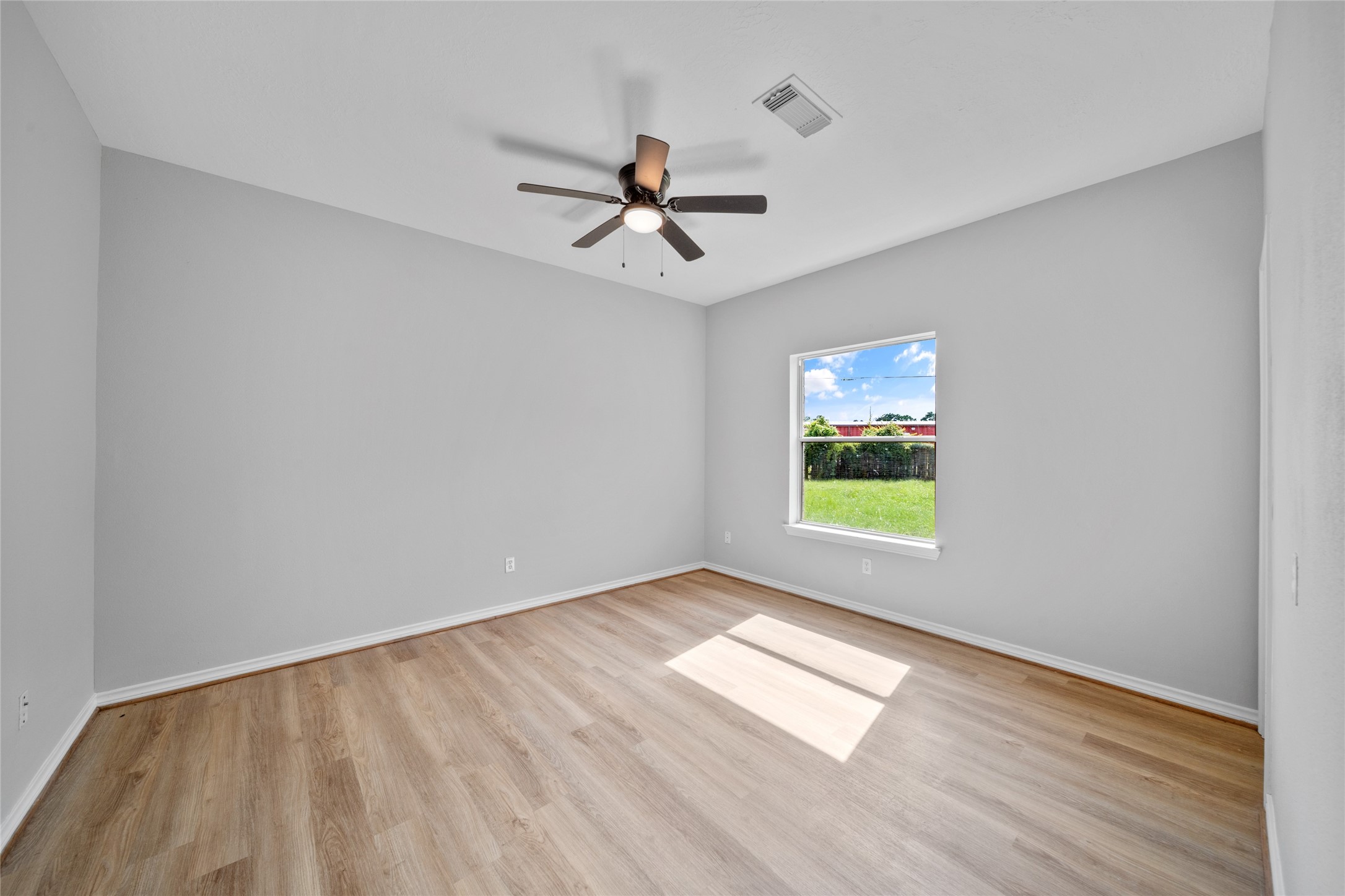 17603 W Fawn River Circle Property Photo 17