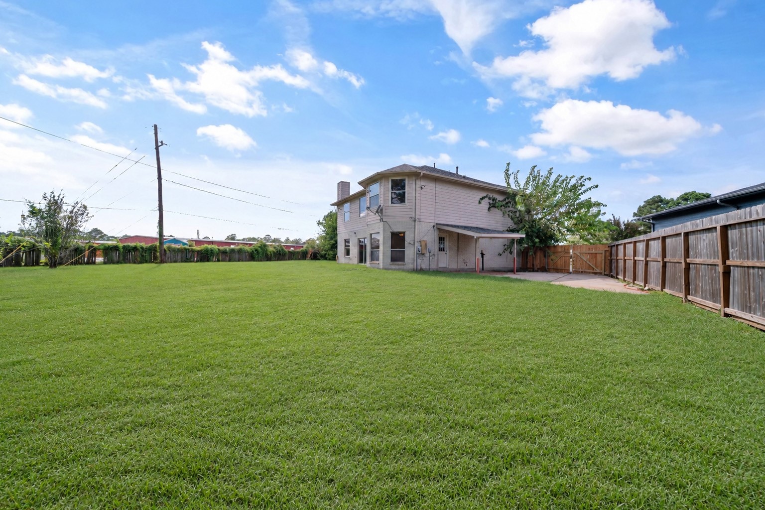 17603 W Fawn River Circle Property Photo 31
