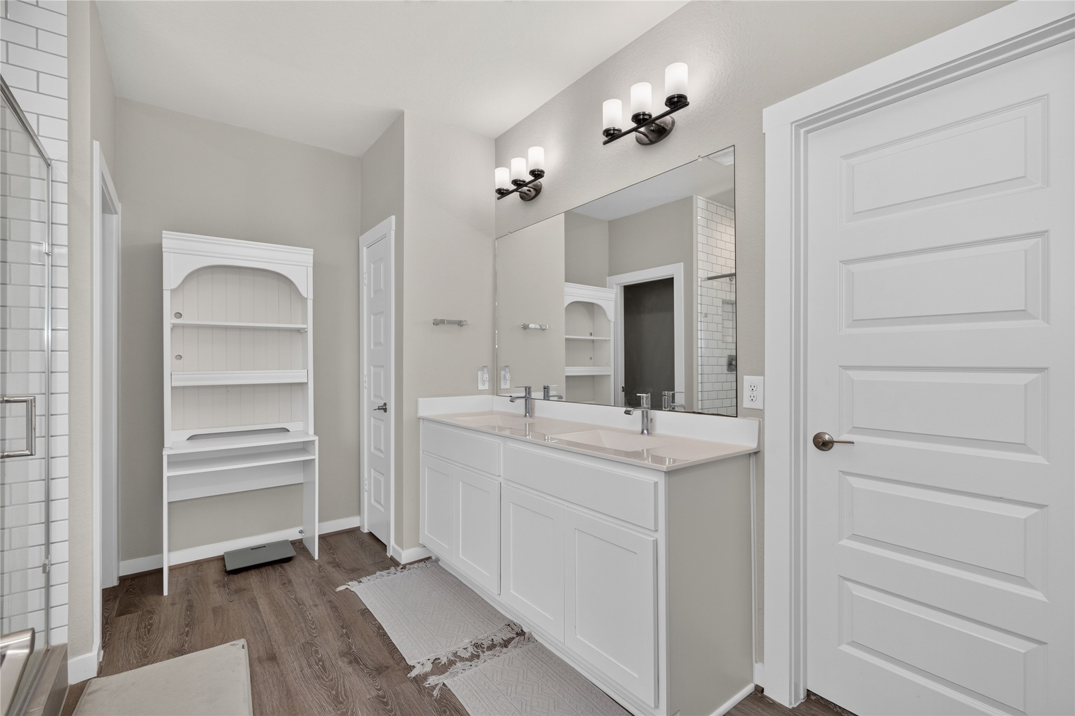 3522 Gore Creek Drive Property Photo 34