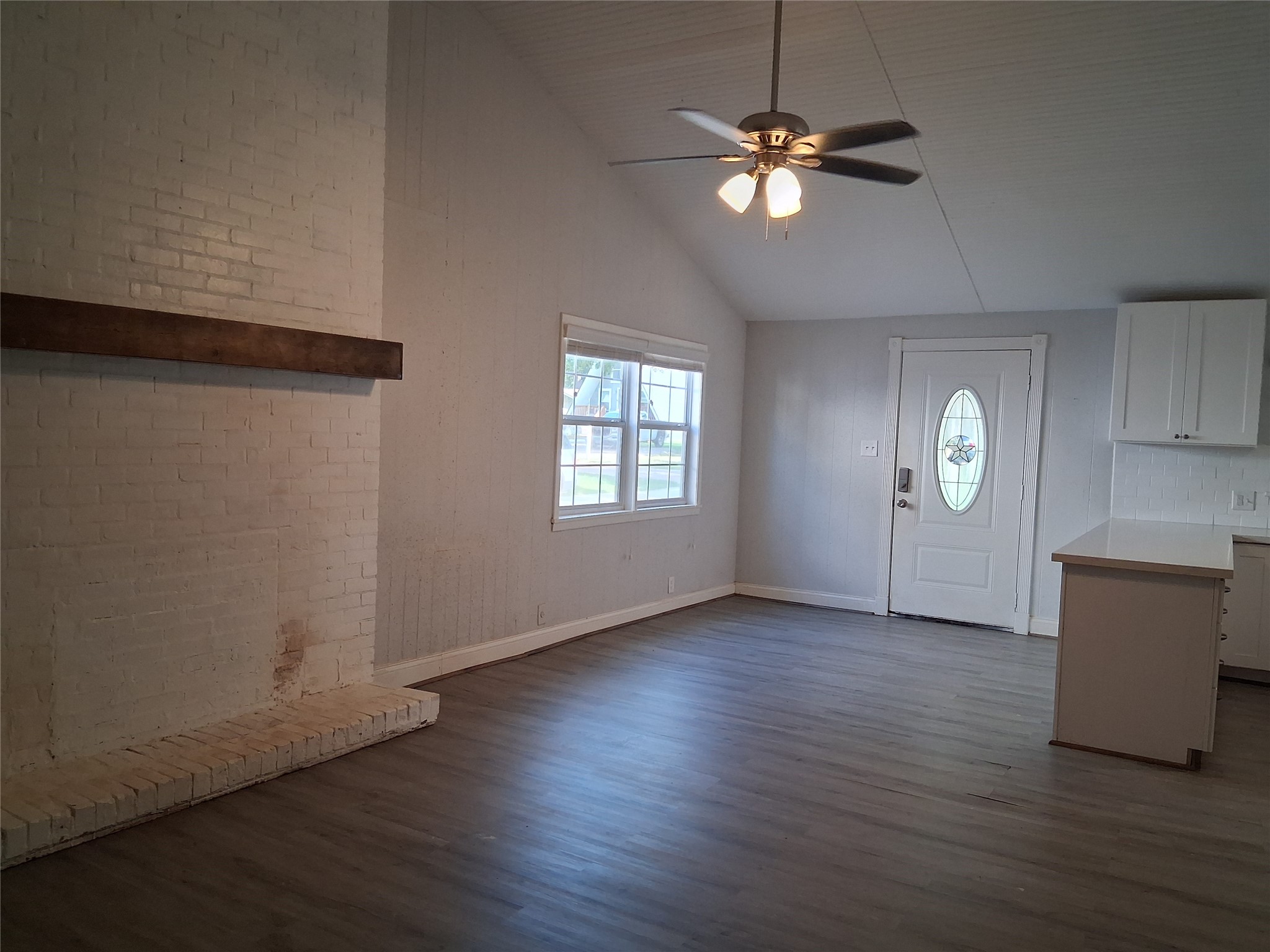26445 E Lazy Ln Property Photo 5