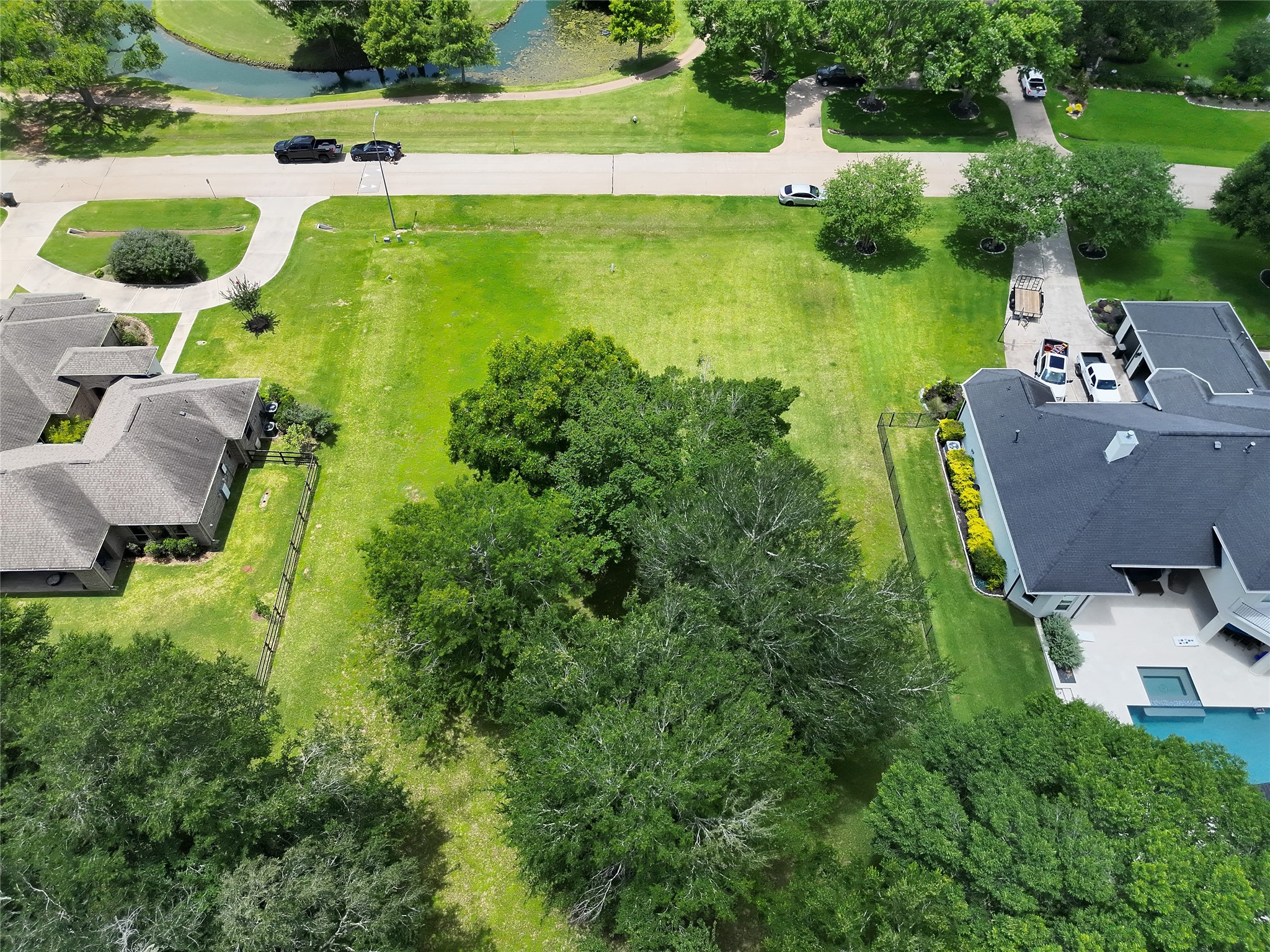 32915 Whitburn Trail Property Photo 3