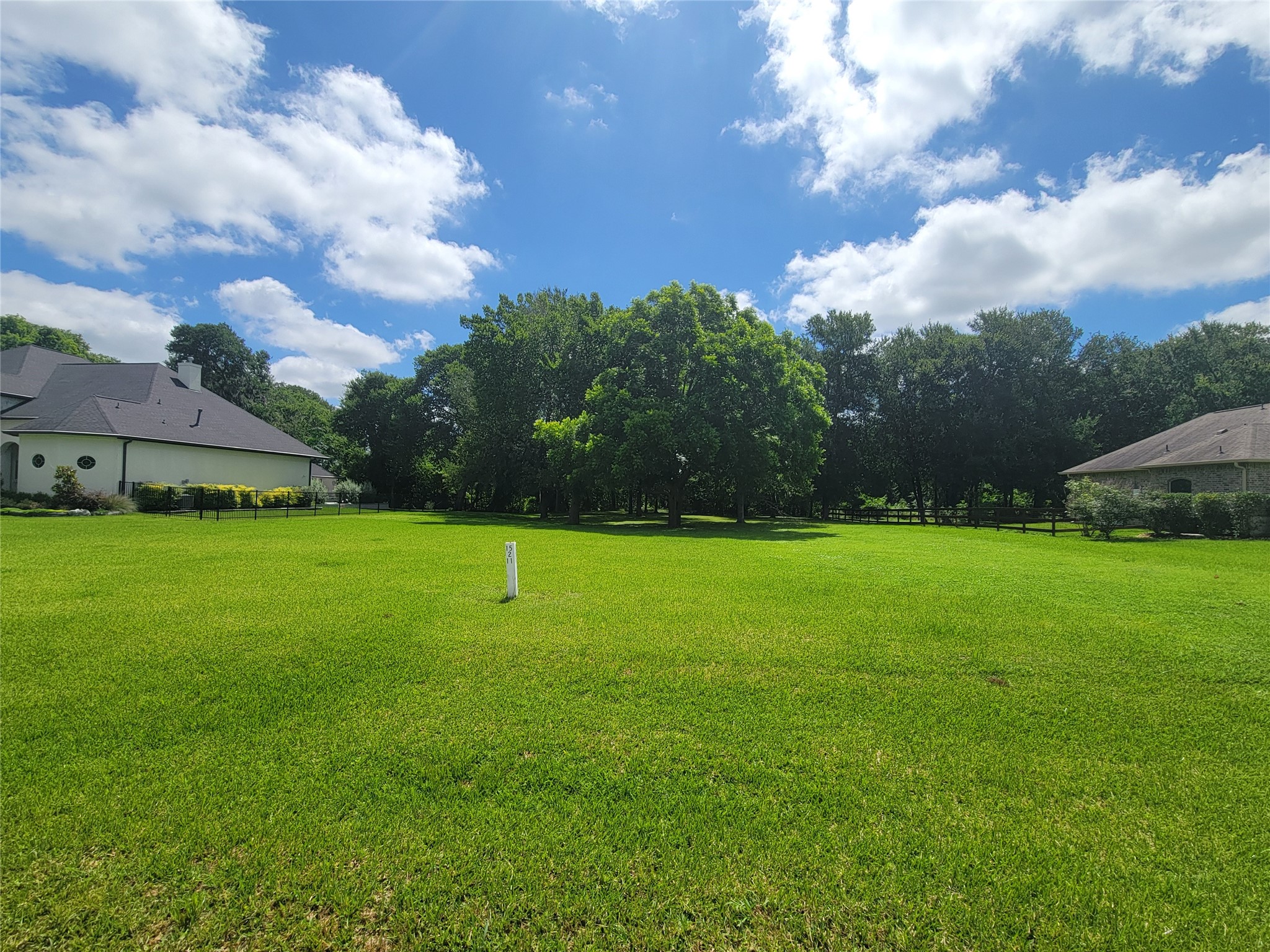 32915 Whitburn Trail Property Photo 4
