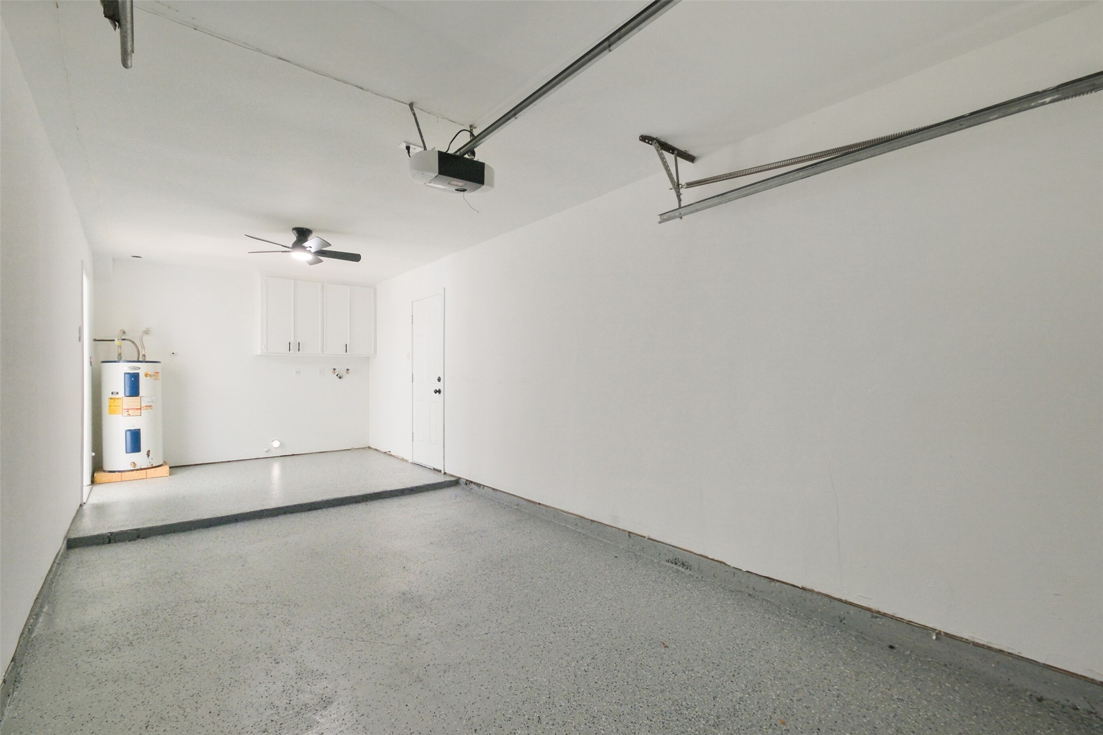 221 N Baron Street Property Photo 24