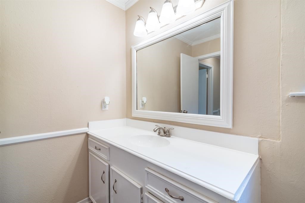 20520 Youpon Lane Property Photo 14