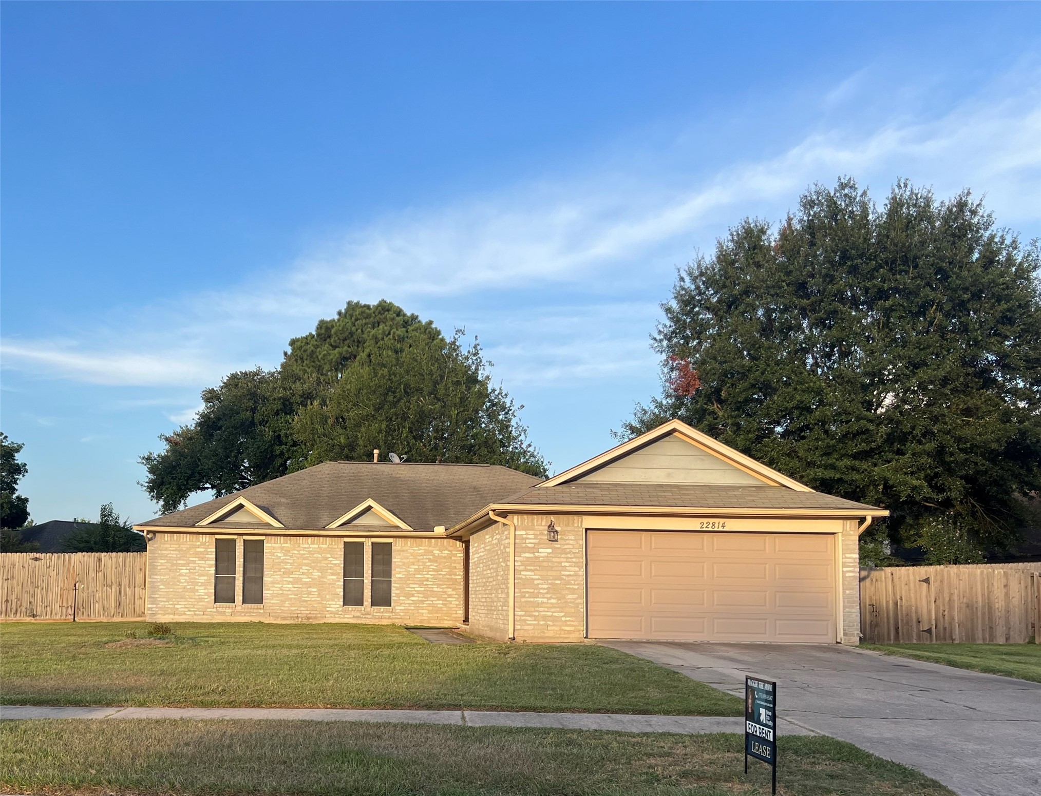 22814 Tree House Lane Property Photo 2