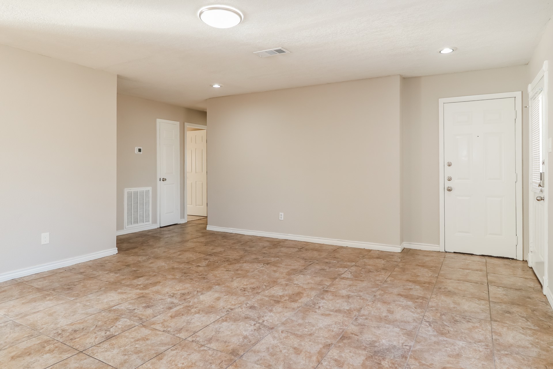 23903 Lestergate Drive Property Photo 5
